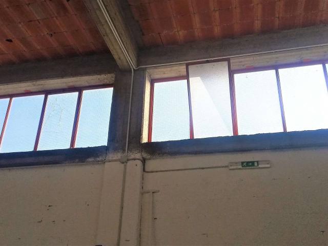 Palazzina commerciale in affitto a Catania