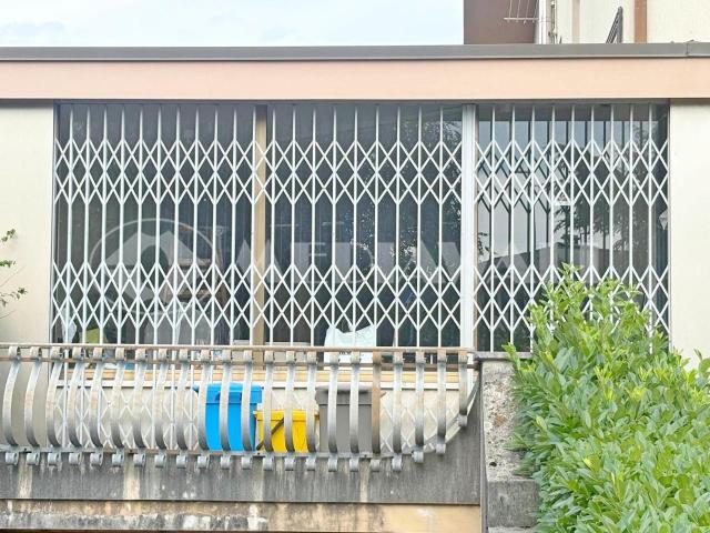 Palazzina commerciale in vendita a Maniago