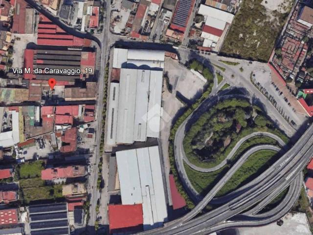 Palazzina commerciale in vendita a Arzano