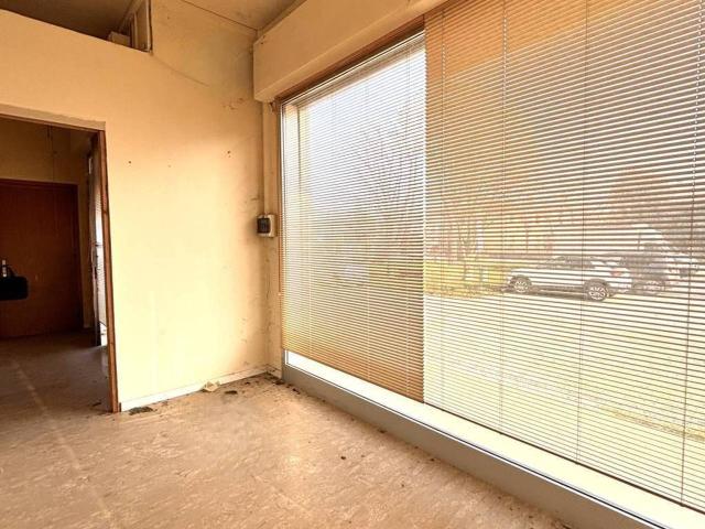 Palazzina commerciale in vendita a Barbarano Mossano