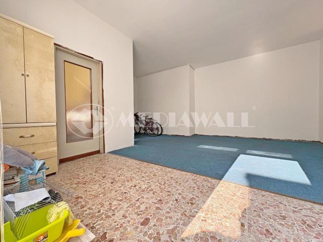 Palazzina commerciale in vendita a Brugnera