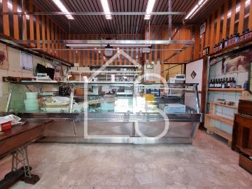 Palazzina commerciale in vendita a Casalecchio Di Reno