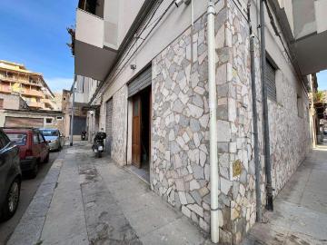 Palazzina commerciale in vendita a Palermo