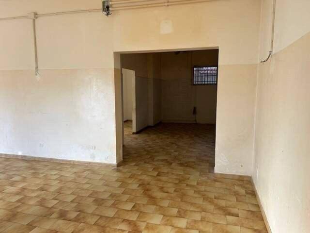Palazzina commerciale in vendita a Pescara
