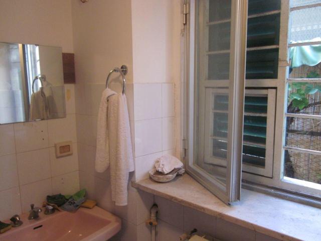 Palazzina commerciale in vendita a Pescara