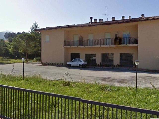 Palazzina commerciale in vendita a Scheggia E Pascelupo