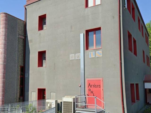Palazzina commerciale in vendita a Villanuova Sul Clisi
