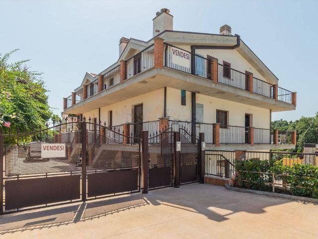 Palazzina in vendita a Montesilvano, prima collina