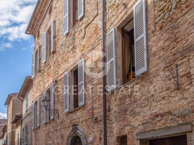 Palazzo Belvedere 862m² Monteleone d'Orvieto