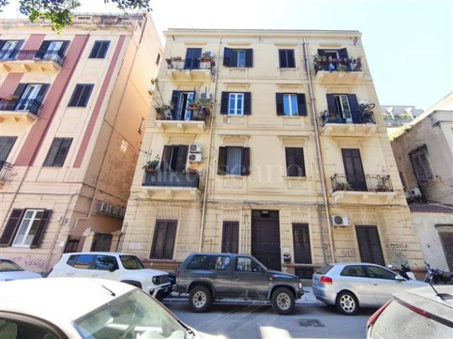 Palazzo di 1500 mq a Libertà, Villabianca, De Gasperi, Croce Rossa, Sciuti, Politeama Palermo