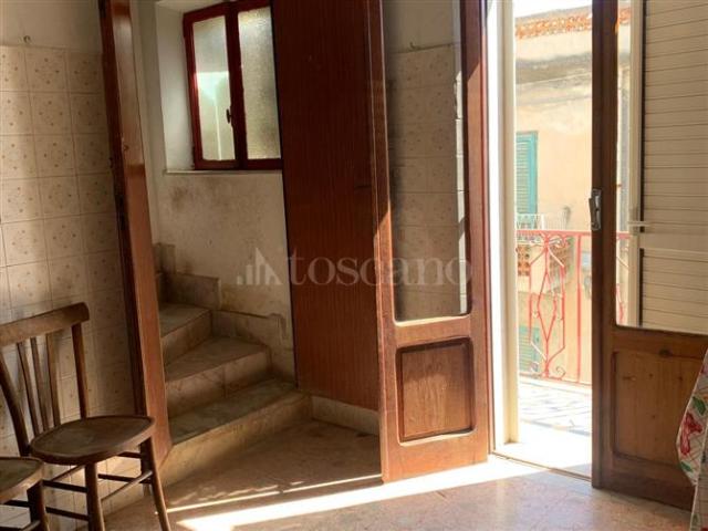 Palazzo di 160 mq a Motta San Giovanni