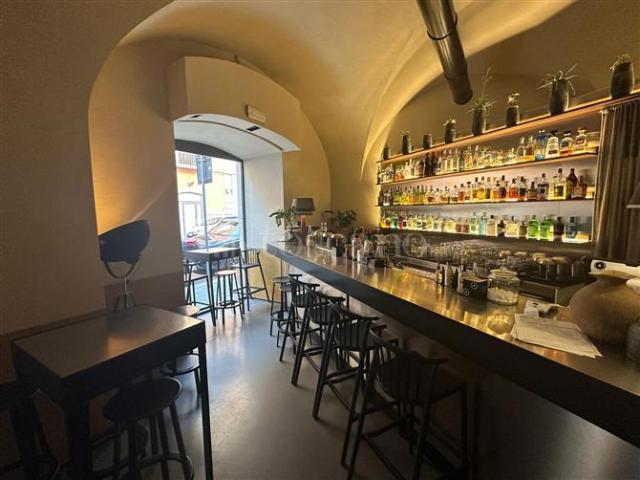 Palazzo di 259 mq a Borgo Antico, Murat, Madonnella Bari