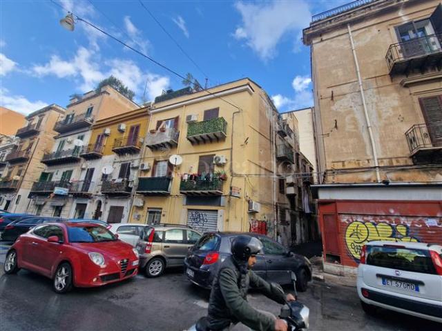 Palazzo di 330 mq a Libertà, Villabianca, De Gasperi, Croce Rossa, Sciuti, Politeama Palermo