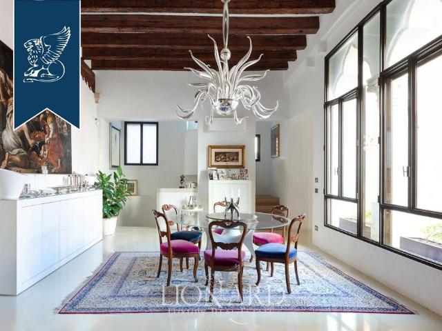 Palazzo di 430 m² in vendita Venezia, Veneto