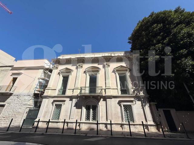 Palazzo in affitto a Trani