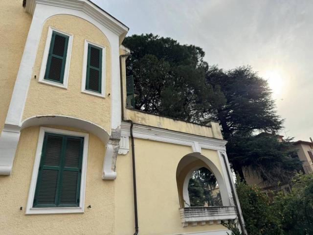 Palazzo in affitto a Roma