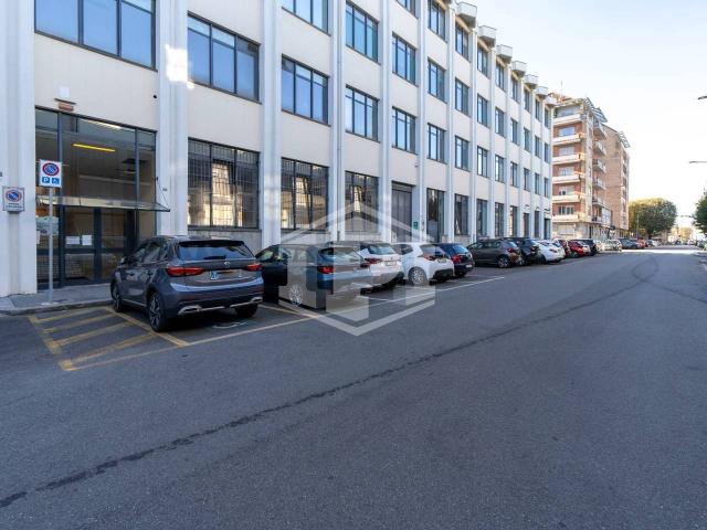 Palazzo in vendita a Torino