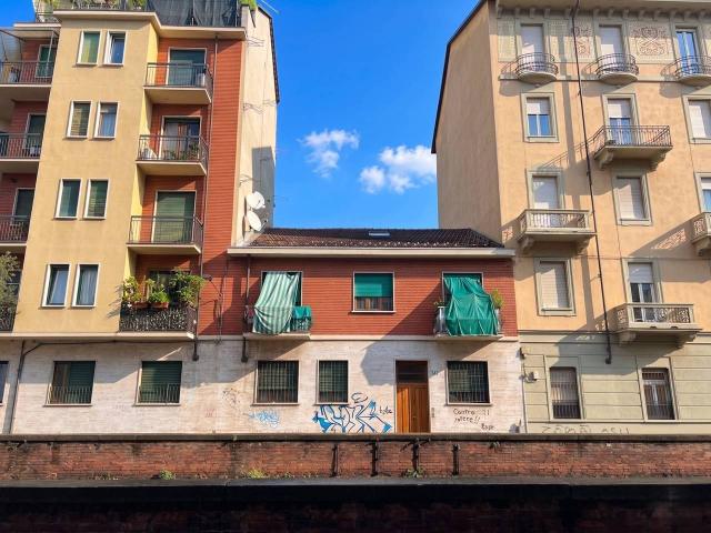 Palazzo in vendita a Torino