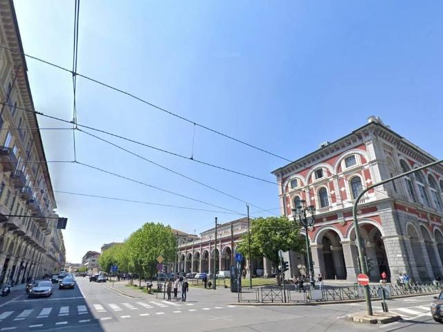 Palazzo in vendita a Torino