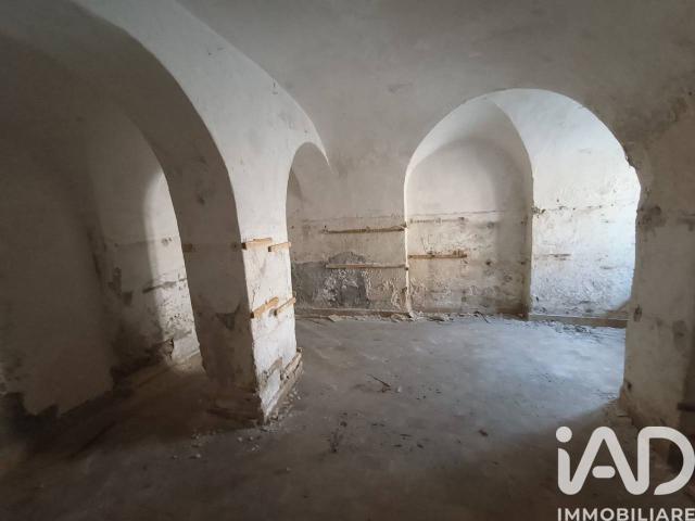 Palazzo in vendita a Tovo San Giacomo