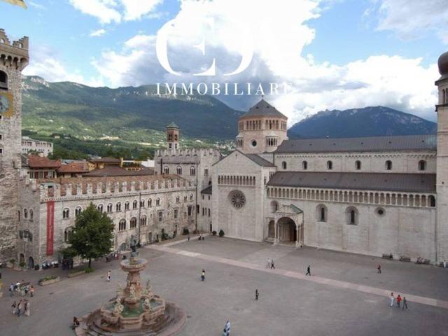 Palazzo in vendita a Trento