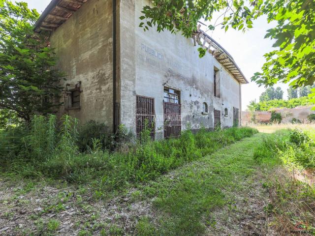 Palazzo in vendita a Anzola Dell'Emilia