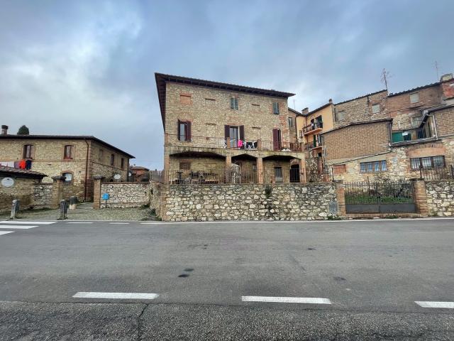 Palazzo in vendita a Castelnuovo Berardenga