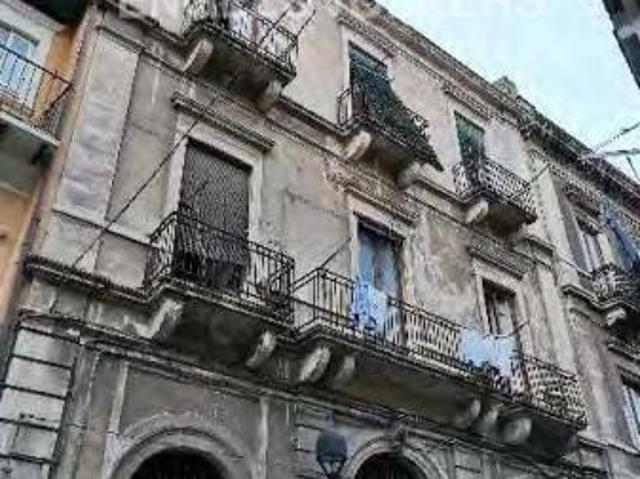 Palazzo in vendita a Catania