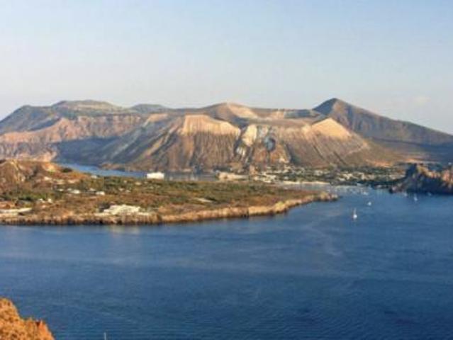 Palazzo in vendita a Lipari