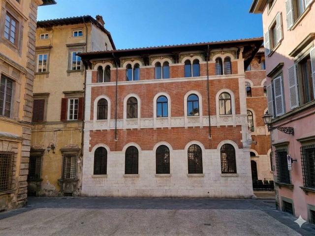 Palazzo in vendita a Lucca