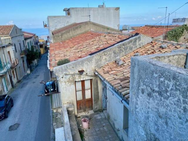 Palazzo in vendita a Messina