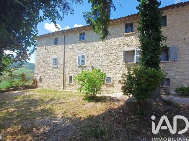Palazzo in vendita a Monte Cerignone