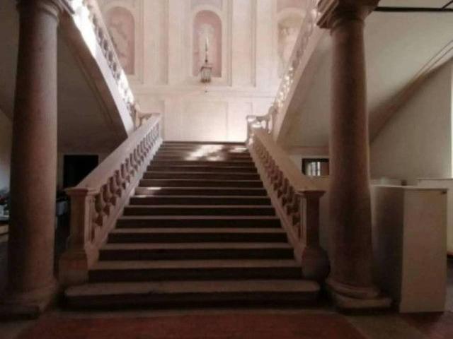 Palazzo in vendita a Parma