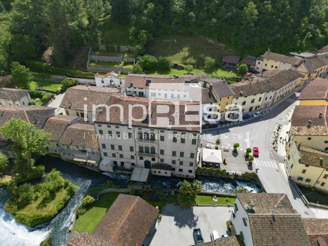 Palazzo in vendita a Polcenigo