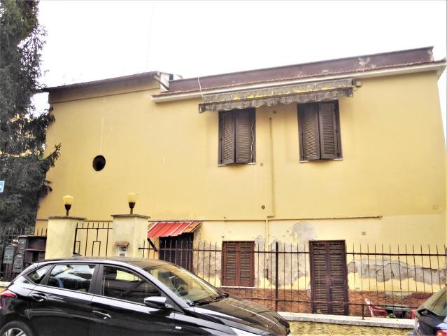 Palazzo in vendita a Roma
