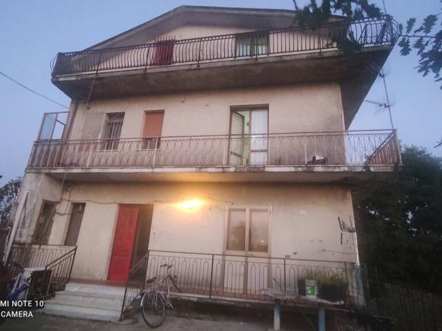 Palazzo in vendita a San Martino Valle Caudina