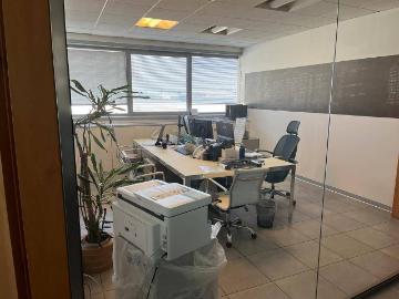 Palazzo / Stabile in affitto a Marcon VE