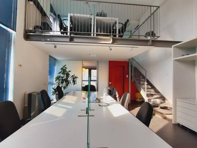 Palazzo / Stabile in affitto a Milano MI