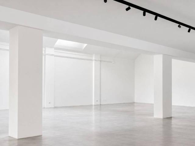 Palazzo / Stabile in affitto a Milano MI