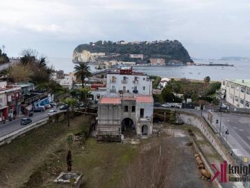 Coroglio, Napoli Campania