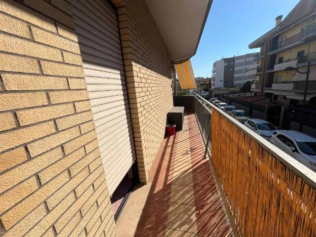 Palazzo / Stabile in affitto a Aprilia LT