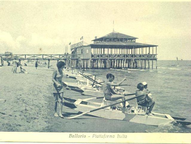 Palazzo / Stabile in affitto a Bellaria Igea Marina RN