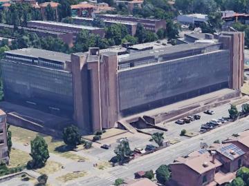 Palazzo / Stabile in affitto a Bologna BO