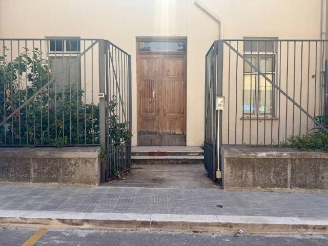 Palazzo / Stabile in affitto a Cefalù PA