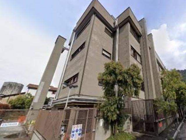Palazzo / Stabile in affitto a Como CO