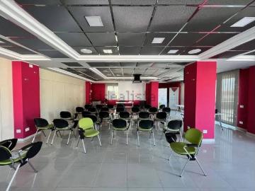 Palazzo / Stabile in affitto a Frosinone FR