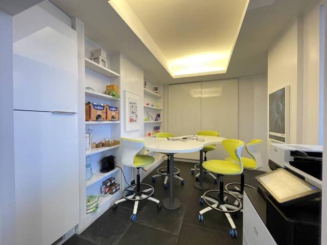 Palazzo / Stabile in affitto a Genova GE