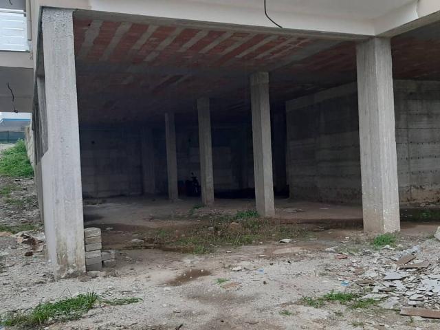 Palazzo / Stabile in affitto a Giugliano in Campania NA