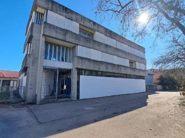 Palazzo / Stabile in affitto a Padova PD