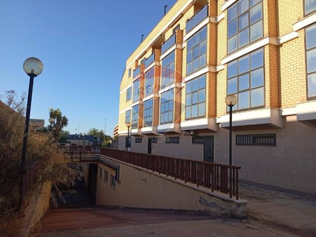Palazzo / Stabile in affitto a Roma RM